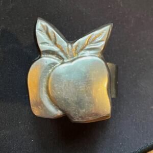 Apple Napkin Rings Stainless Steel 2" Diameter Ring Set of 6 GUC Silver Tone